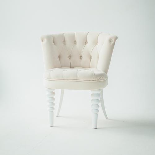 White Lounge Chair